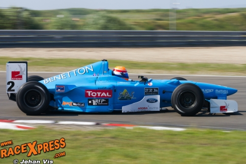 Marijn van Kalmthout oppermachtig op Circuit Park Zandvoort + UITSLAG